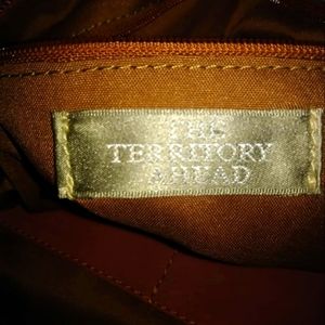 The territory Ahead brown leather purse